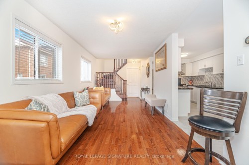 184 Lindenshire Avenue, Vaughan, ON 