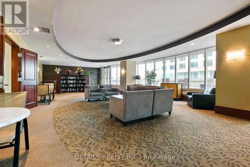 1202 - 200 Rideau Street, Ottawa, ON - Indoor