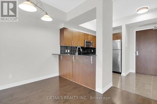 1202 - 200 Rideau Street, Ottawa, ON - Indoor Photo Showing Kitchen
