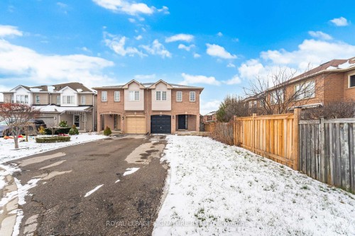 184 Lindenshire Avenue, Vaughan, ON 