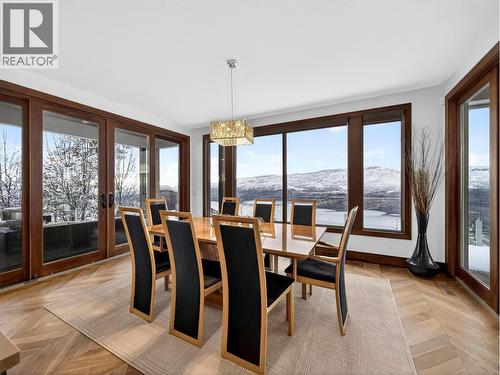 132 Sky Court, Kelowna, BC - Indoor Photo Showing Dining Room