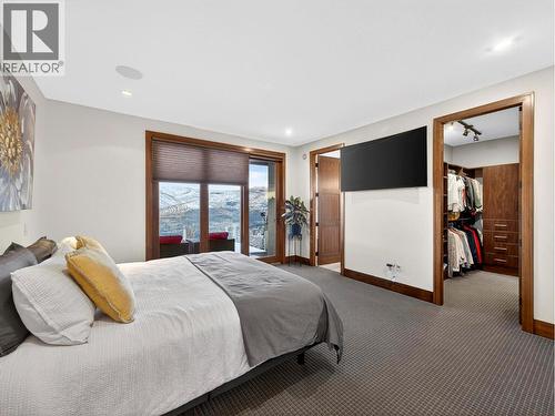 132 Sky Court, Kelowna, BC - Indoor Photo Showing Bedroom