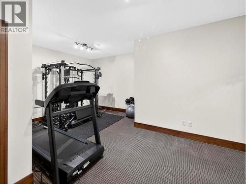 132 Sky Court, Kelowna, BC - Indoor Photo Showing Other Room