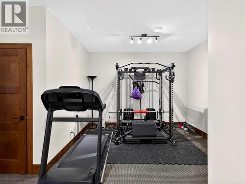 132 Sky Court, Kelowna, BC - Indoor Photo Showing Gym Room