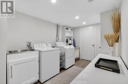 Laundry w Sink - 