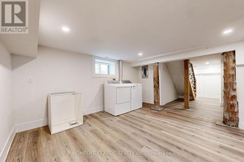 Unit B - 33 Centre Street, Vaughan, ON - Indoor Photo Showing Laundry Room