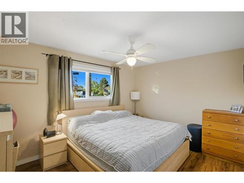 755 Morven Drive, Kamloops, BC - Indoor Photo Showing Bedroom