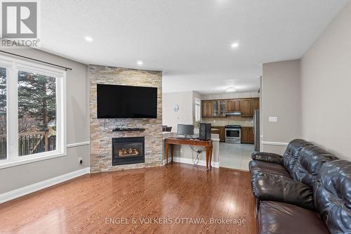 2931 Shadow Hill Crescent, Ottawa, ON - Indoor Photo Showing Living Room With Fireplace