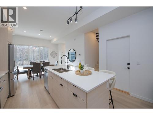 9188 Tronson Road Unit# 5, Vernon, BC - Indoor Photo Showing Kitchen With Double Sink
