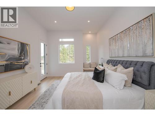 9188 Tronson Road Unit# 5, Vernon, BC - Indoor Photo Showing Bedroom