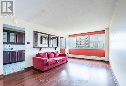 1806 - 735 Don Mills Road, Toronto, ON - Indoor Photo Showing Other Room