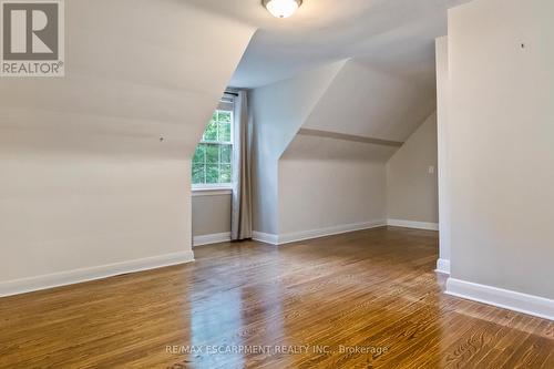 330 Poplar Drive, Oakville, ON - Indoor Photo Showing Other Room