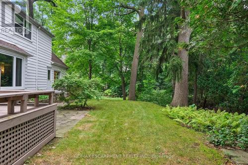 330 Poplar Drive, Oakville, ON - Outdoor