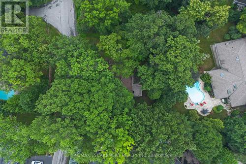 330 Poplar Drive, Oakville, ON - Outdoor