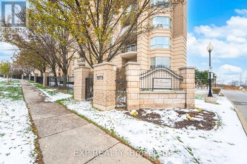 619 - 2075 Amherst Heights Drive, Burlington, ON - Outdoor