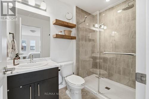 4004 Crown Street, Lincoln (Beamsville), ON - Indoor Photo Showing Bathroom