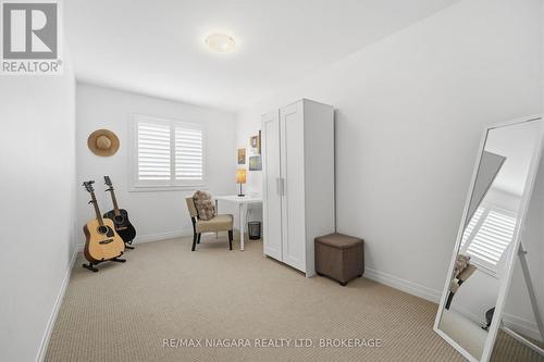 4004 Crown Street, Lincoln (Beamsville), ON - Indoor