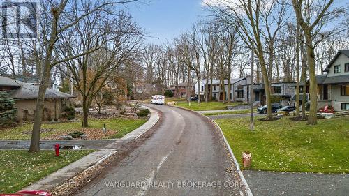 142 Beechwood Crescent, Newmarket, ON - Outdoor