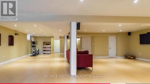 5847 Summerside Drive, Mississauga, ON - Indoor