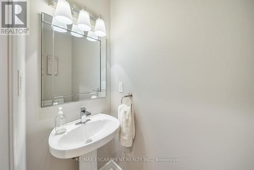 1351 Mcguffin Gate, Milton, ON - Indoor Photo Showing Bathroom