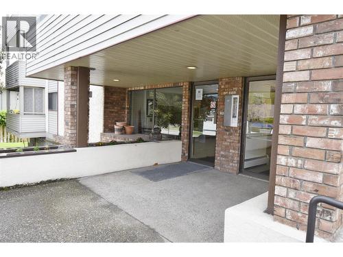 Main building entrance - 3608 27 Avenue Unit# 103, Vernon, BC - Outdoor