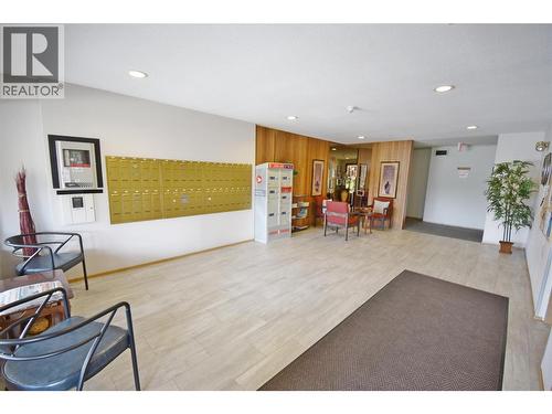 Mailboxes & Canada Post mailbox - 3608 27 Avenue Unit# 103, Vernon, BC - Indoor