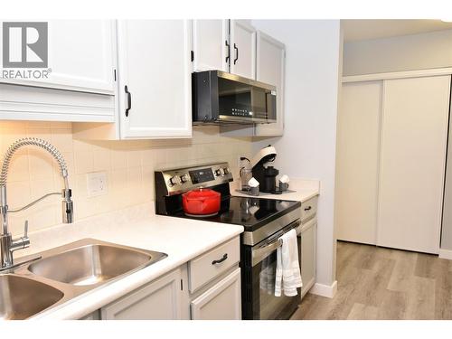 3608 27 Avenue Unit# 103, Vernon, BC - Indoor Photo Showing Kitchen