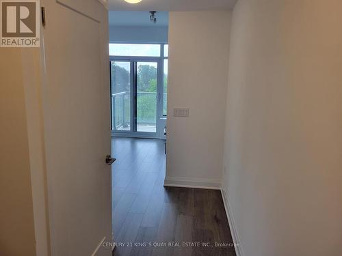 220 - 3220 Sheppard Avenue E, Toronto, ON - Indoor Photo Showing Other Room