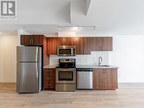 306 - 16 Mcadam Avenue, Toronto, ON - Indoor Photo Showing Kitchen