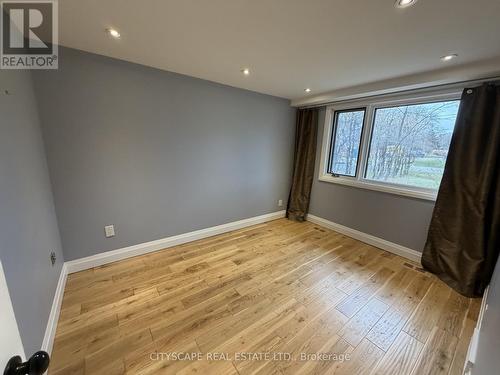 623 Trafford Crescent, Oakville, ON - Indoor Photo Showing Other Room