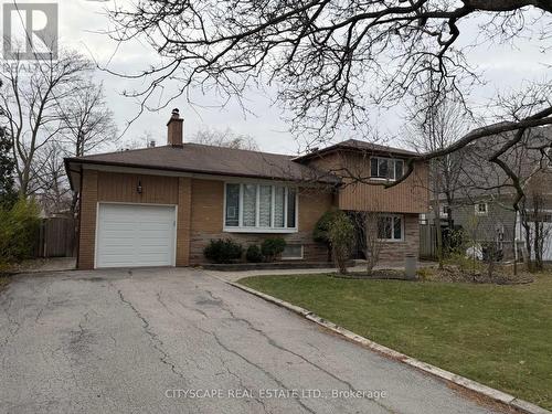623 Trafford Crescent, Oakville, ON - Outdoor