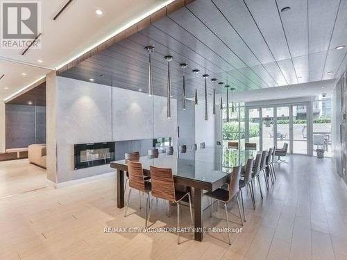 802 - 170 Sumach Street, Toronto, ON - Indoor Photo Showing Dining Room