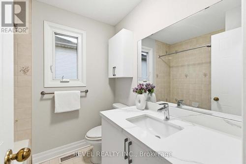 Main - 1036 Attersley Drive, Oshawa, ON - Indoor Photo Showing Bathroom