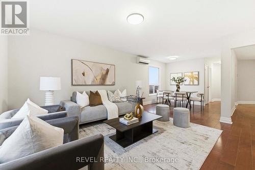 Main - 1036 Attersley Drive, Oshawa, ON - Indoor Photo Showing Living Room