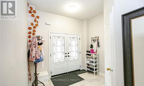 20 Oblate Crescent, Brampton, ON - Indoor Photo Showing Other Room