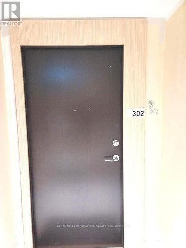 302 - 1461 Lawrence Avenue W, Toronto, ON - 