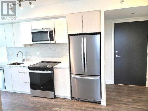 302 - 1461 Lawrence Avenue W, Toronto, ON - Indoor Photo Showing Kitchen