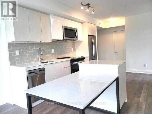 302 - 1461 Lawrence Avenue W, Toronto, ON - Indoor Photo Showing Kitchen With Upgraded Kitchen