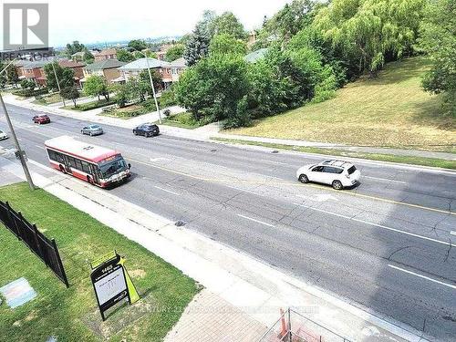 302 - 1461 Lawrence Avenue W, Toronto, ON - Outdoor