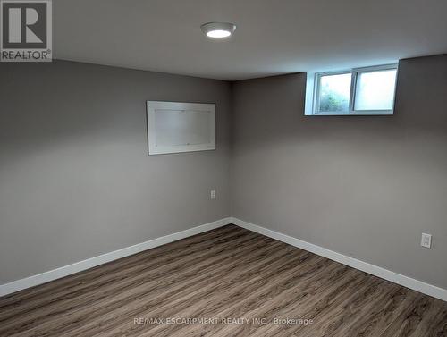 5 - Rm 2 - 63 Pelham Road, St. Catharines, ON - Indoor Photo Showing Other Room