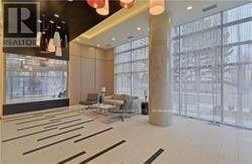 805 - 58 Orchard View Boulevard, Toronto, ON - Indoor Photo Showing Other Room