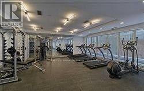 805 - 58 Orchard View Boulevard, Toronto, ON - Indoor Photo Showing Gym Room