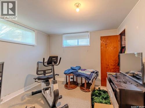 200 11Th Street E, Prince Albert, SK - Indoor Photo Showing Gym Room