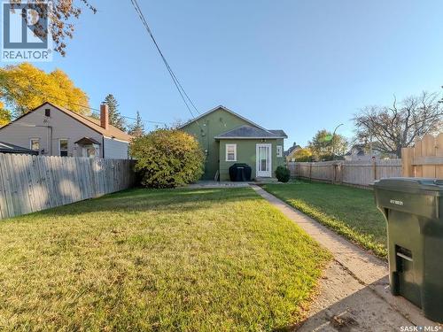 200 11Th Street E, Prince Albert, SK - Outdoor