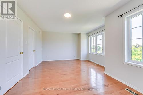 63 - 1489 Heritage Way, Oakville, ON - Indoor Photo Showing Other Room