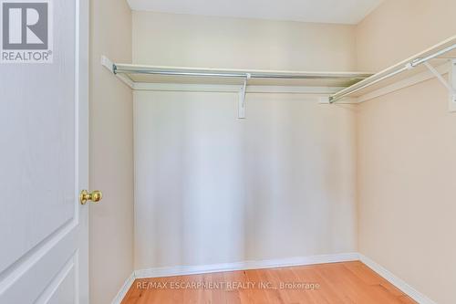 63 - 1489 Heritage Way, Oakville, ON - Indoor With Storage