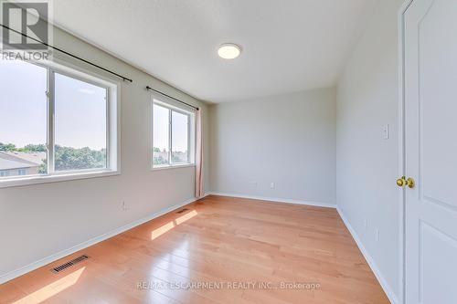 63 - 1489 Heritage Way, Oakville, ON - Indoor Photo Showing Other Room