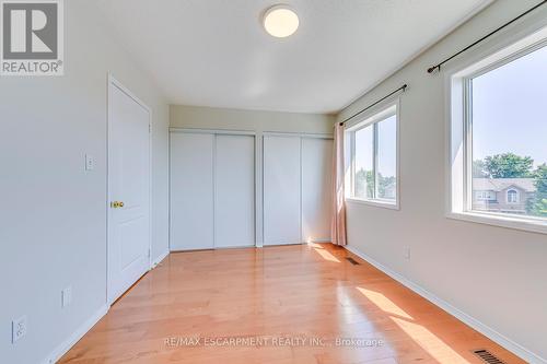 63 - 1489 Heritage Way, Oakville, ON - Indoor Photo Showing Other Room