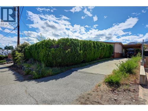 8 Rose Place, Osoyoos, BC - Outdoor
