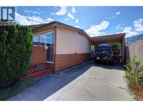 8 Rose Place, Osoyoos, BC - Outdoor With Exterior